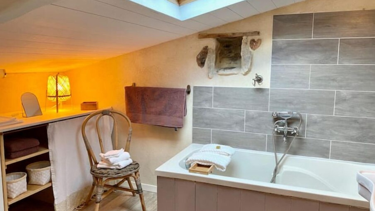 Photo of Bathroom in Saint-Just