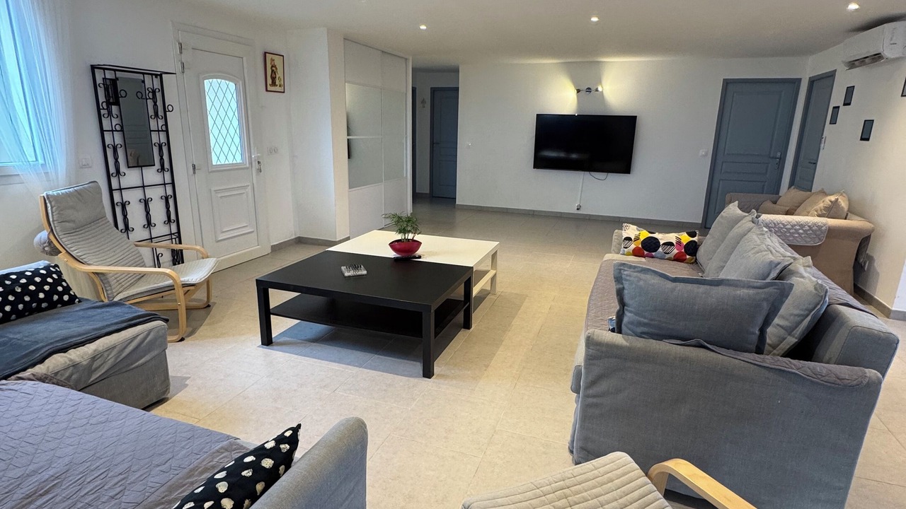 Photo of Livingroom in Saint-Sernin