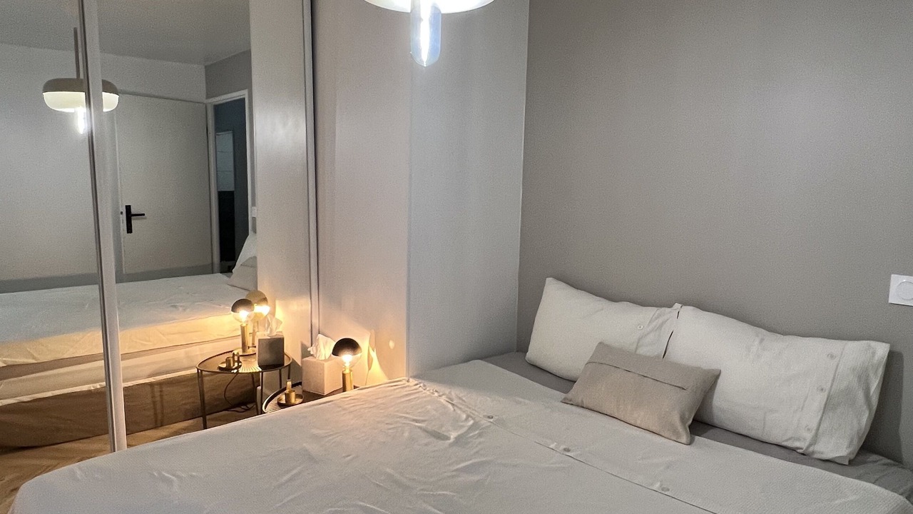 Photo of Bedroom in Plateau — Pyramide