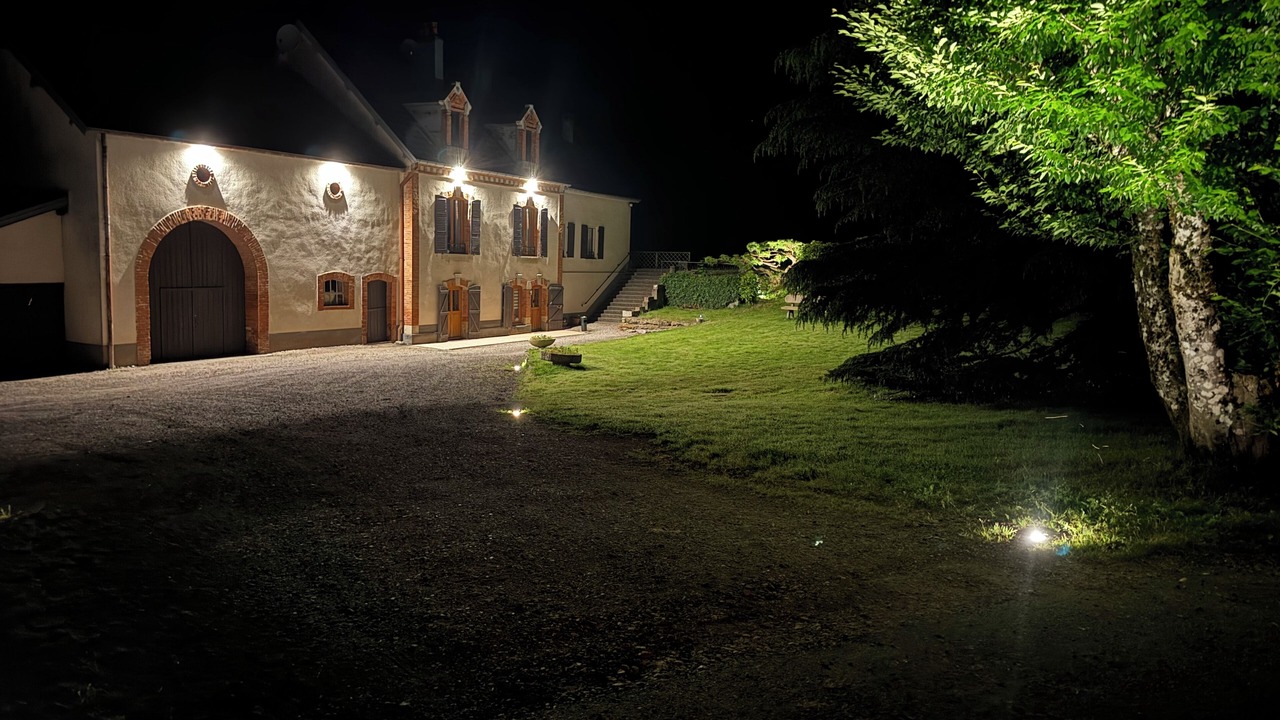 Photo of Outdoor in Bougnon