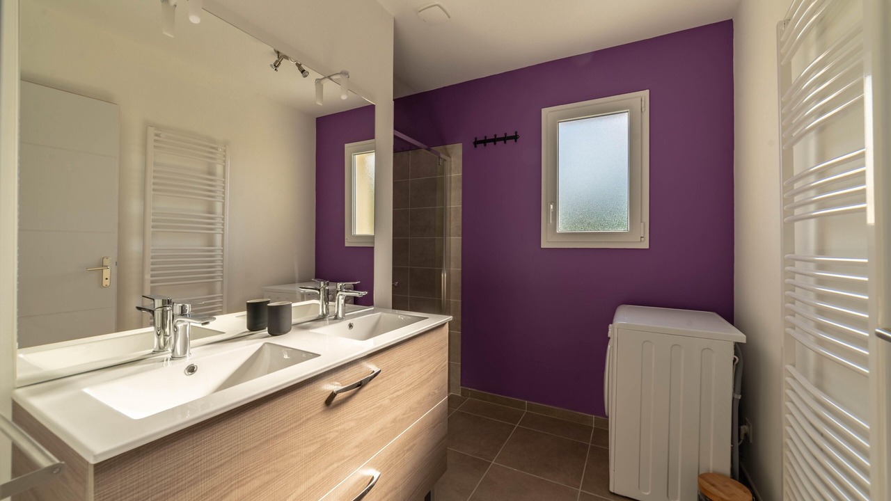 Photo of Bathroom in Vesseaux