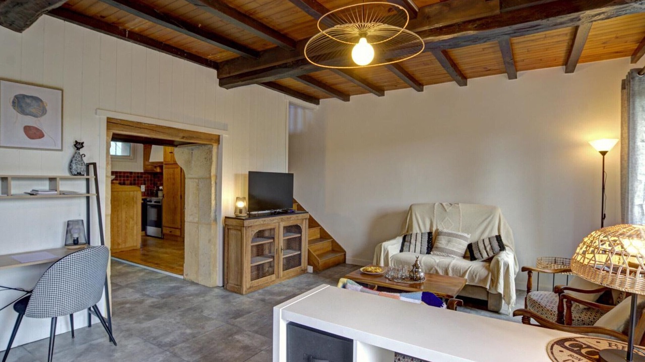 Photo of Livingroom in Belmont-de-la-Loire