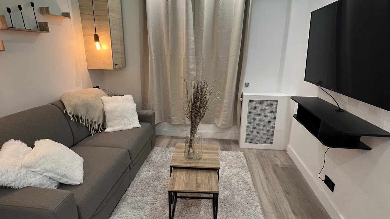 Photo of Livingroom in Joinville-le-Pont