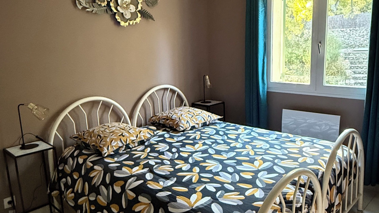 Photo of Bedroom in Faucon