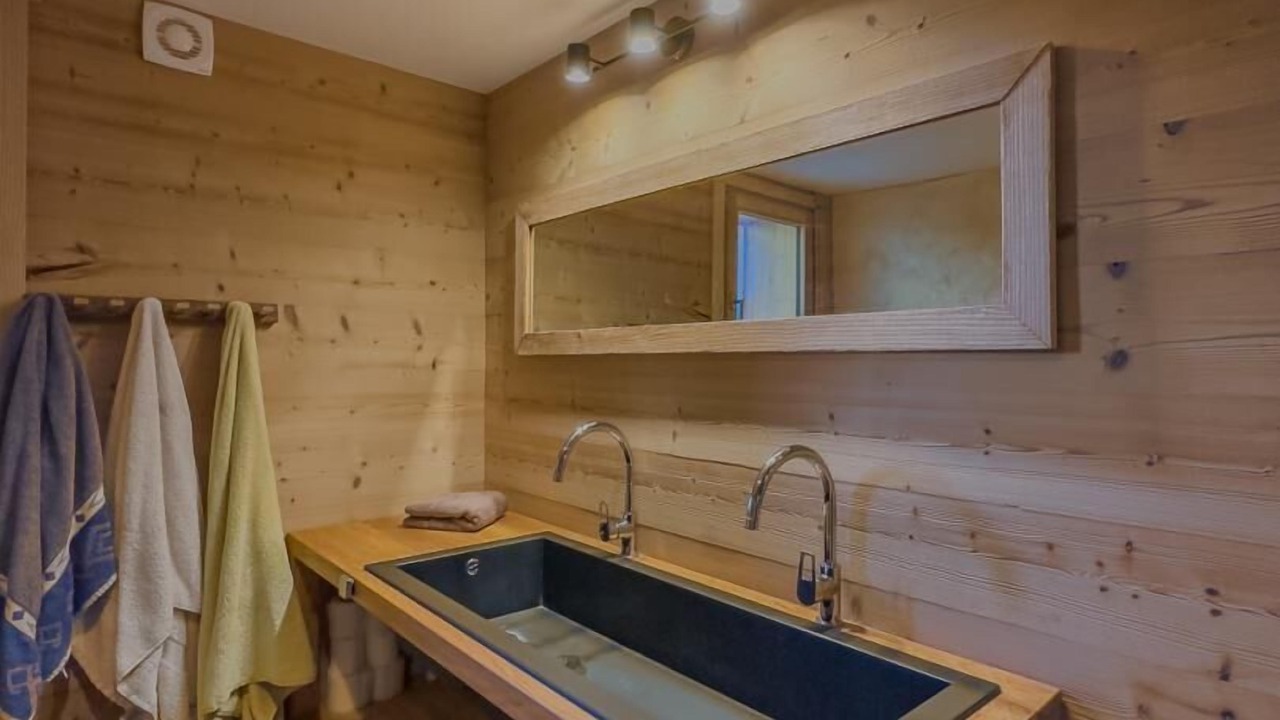Photo of Bathroom in Beaufort