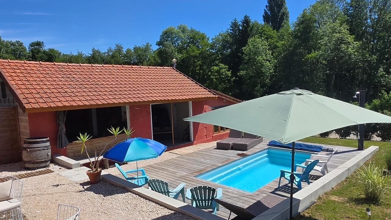 Photo of Outdoor in La Chapelle-Saint-Sauveur
