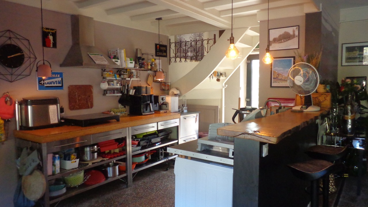 Photo of Kitchen in Poil