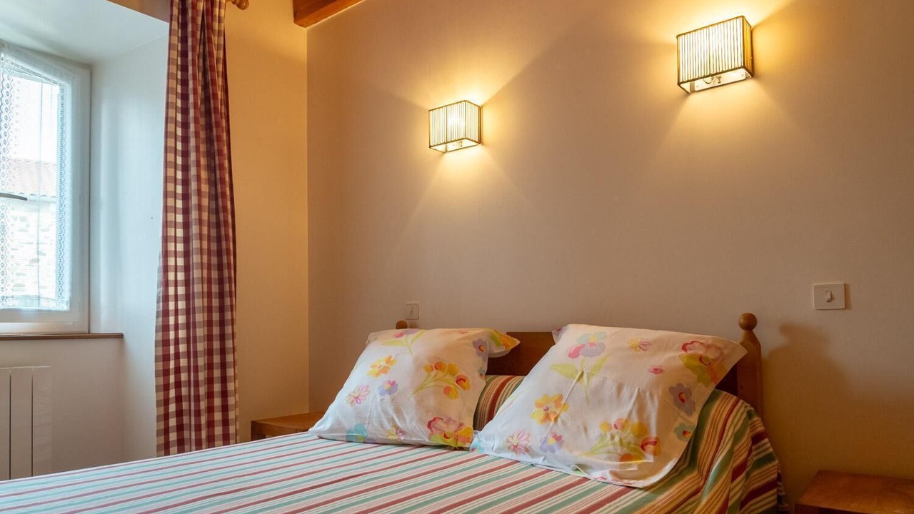 Photo of Bedroom in Chaulhac