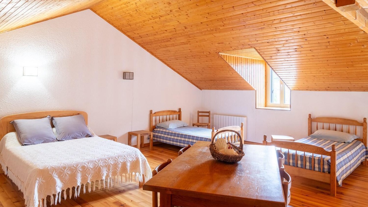Photo of Bedroom in Chaulhac