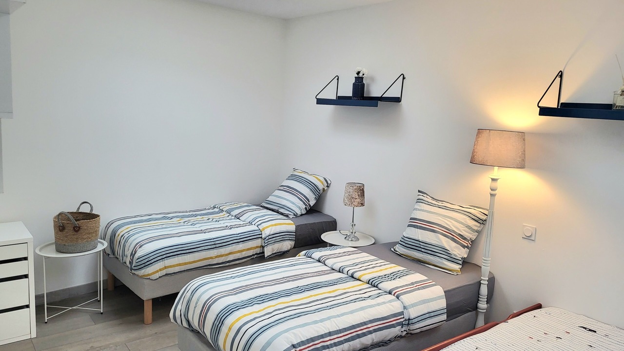 Photo of Bedroom in Longjumeau