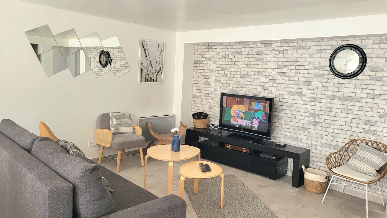 Photo of Livingroom in Longjumeau