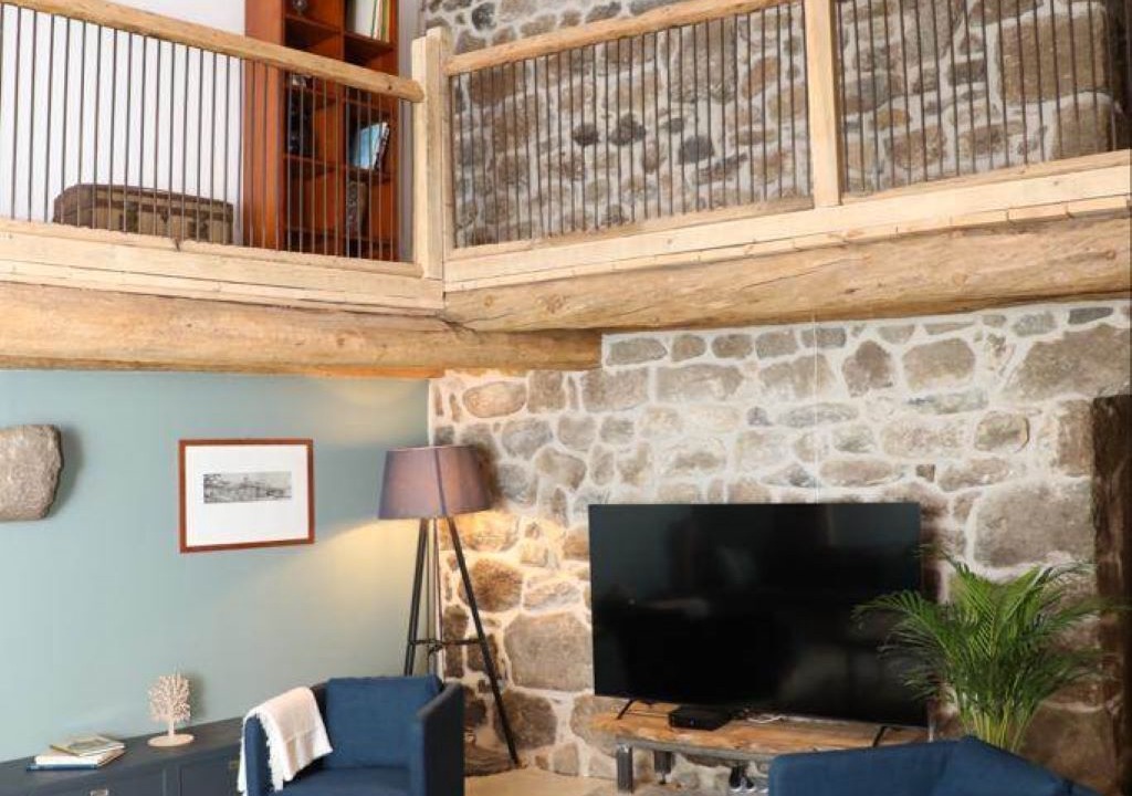 Photo of Livingroom in Saint-Urcize