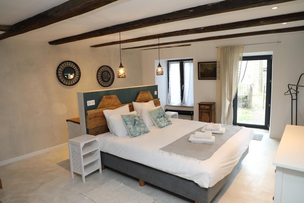 Photo of Bedroom in Saint-Urcize