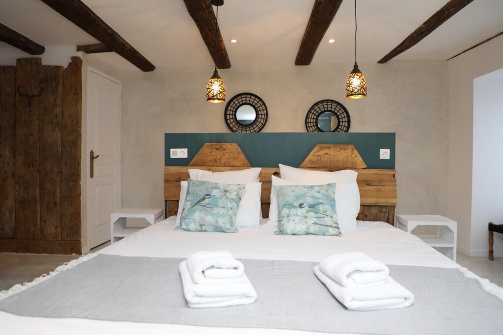 Photo of Bedroom in Saint-Urcize