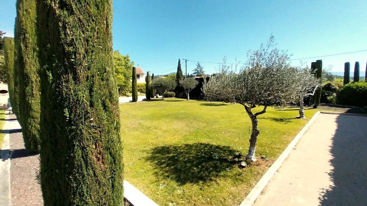 Photo of Outdoor in Aubignan