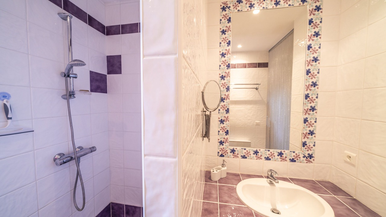 Photo of Bathroom in Mollans-sur-Ouveze