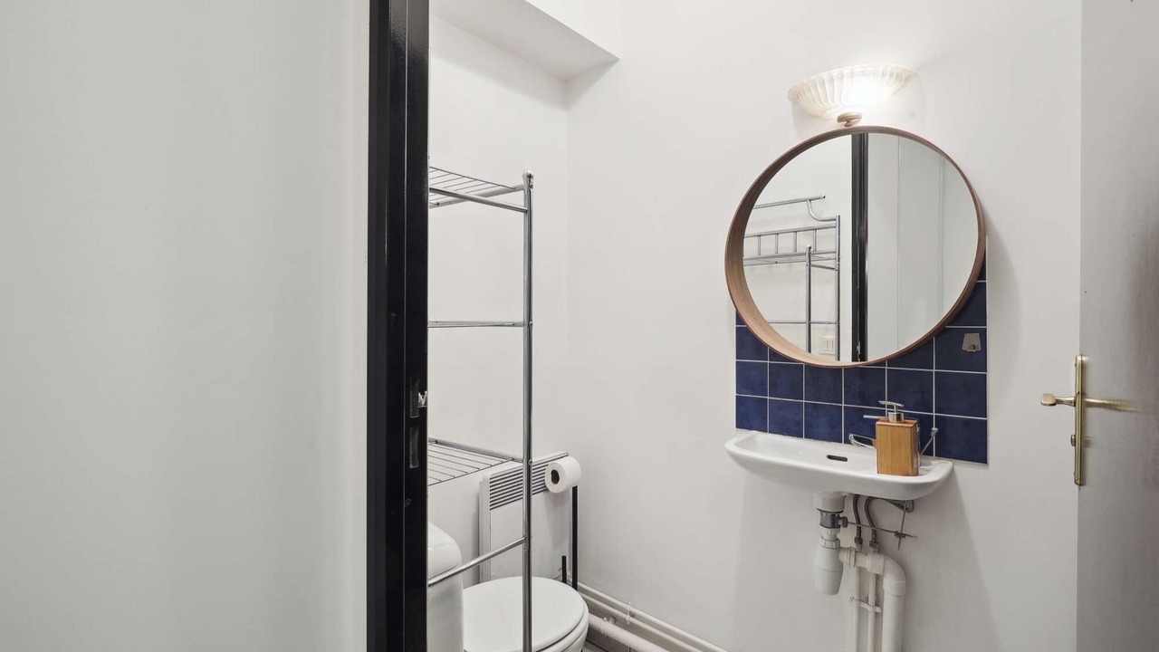 Photo of Bathroom in Palaiseau