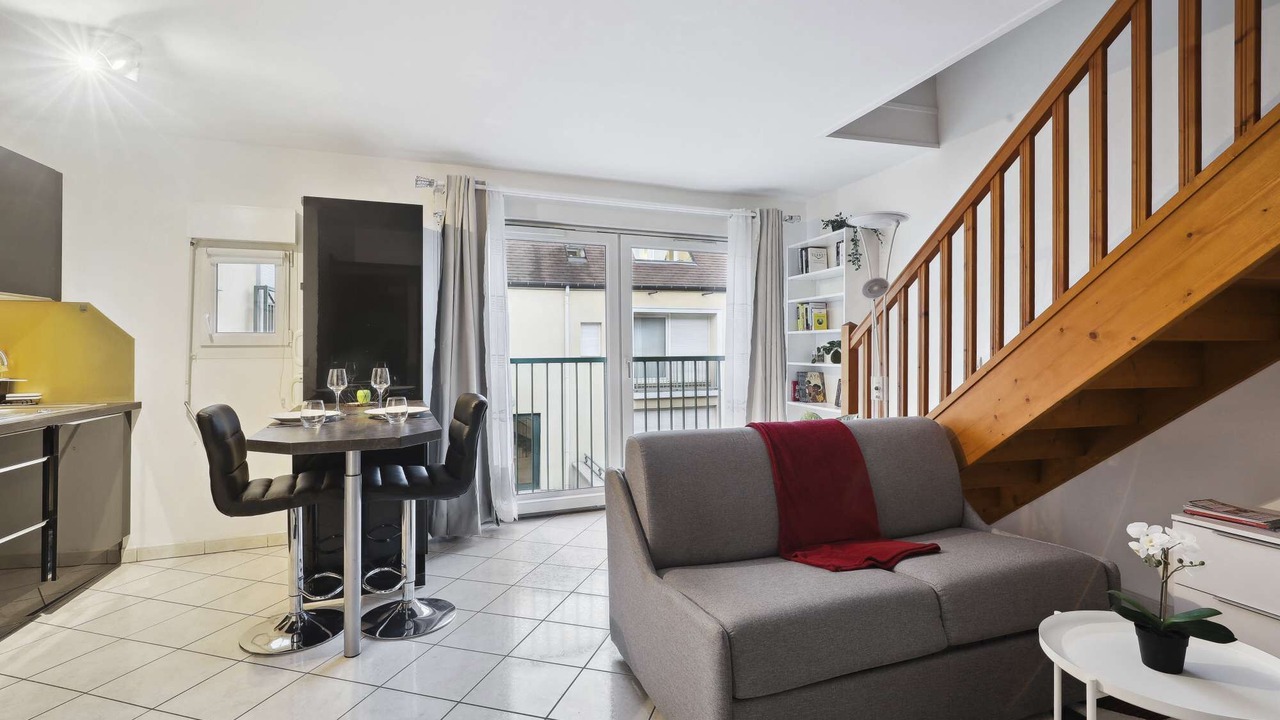 Photo of Livingroom in Palaiseau