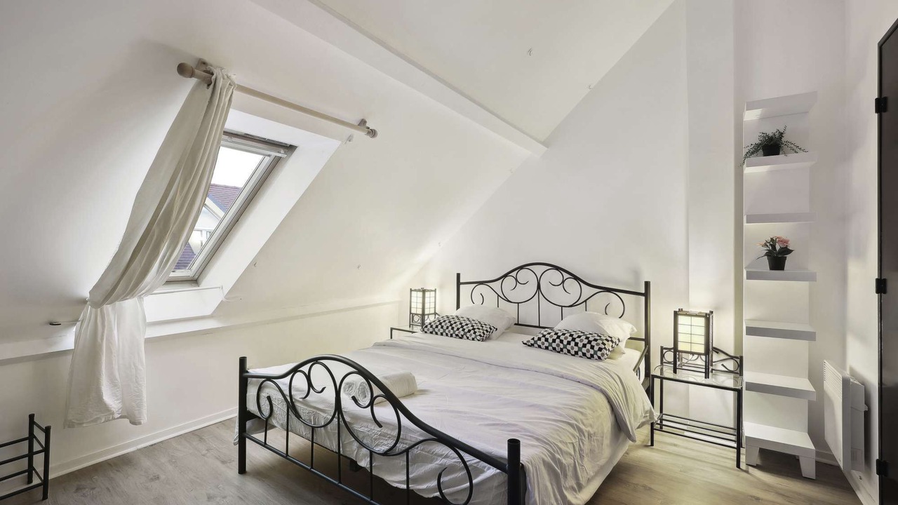 Photo of Bedroom in Palaiseau