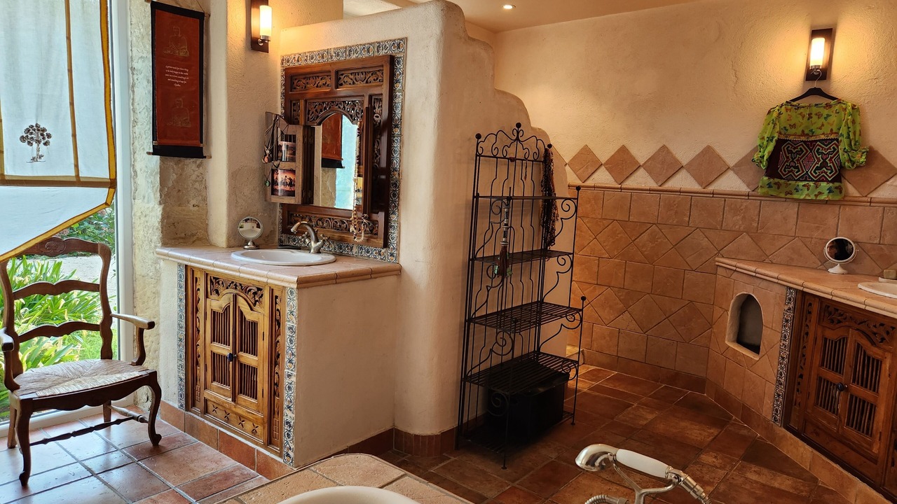Photo of Bathroom in Espeluche