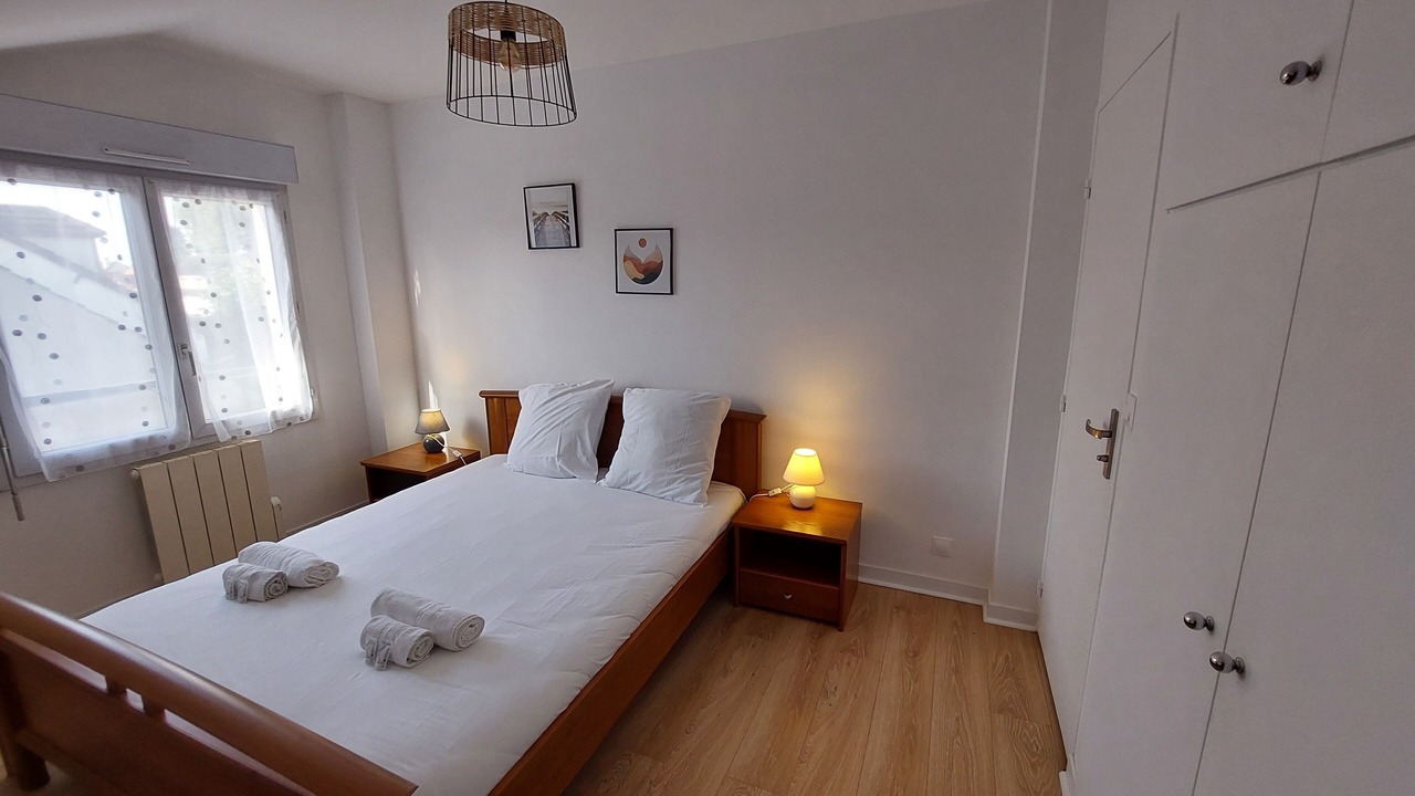 Photo of Bedroom in Sainte-Genevieve-des-Bois