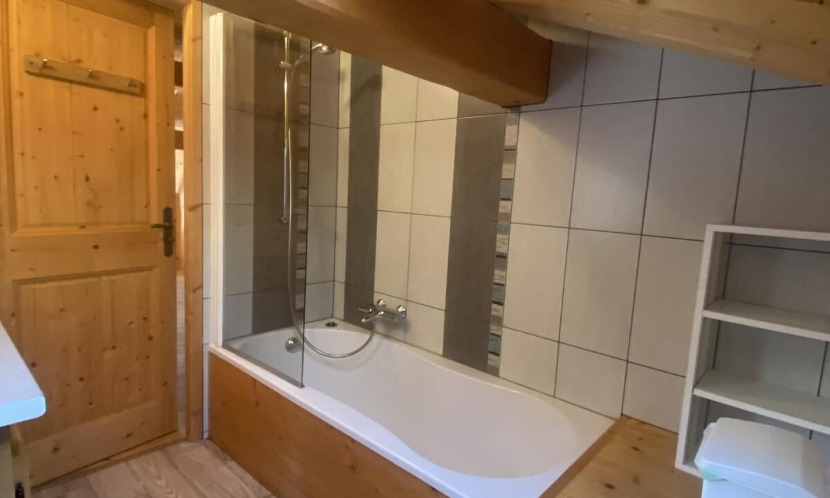 Photo of Bathroom in Beaufort