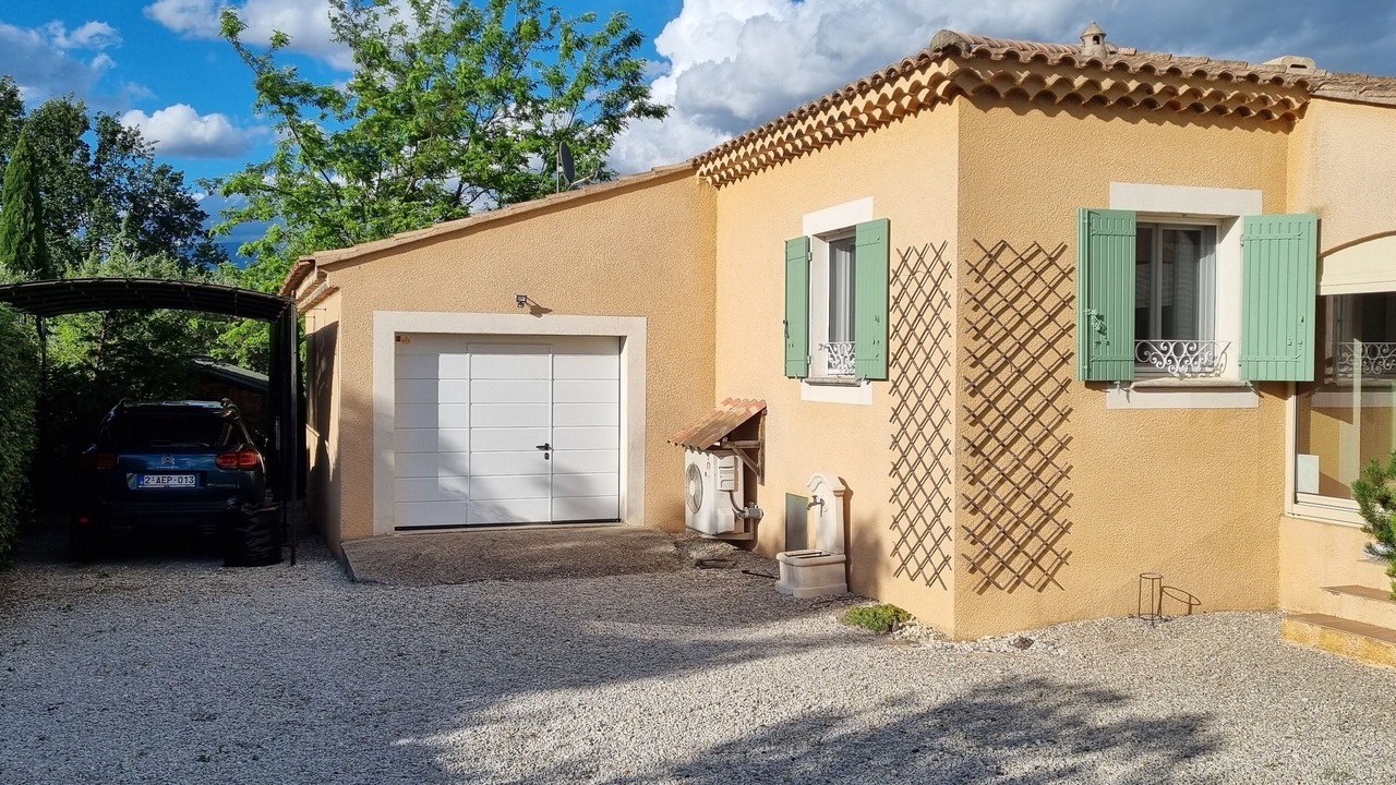 Photo of Outdoor in Mazan