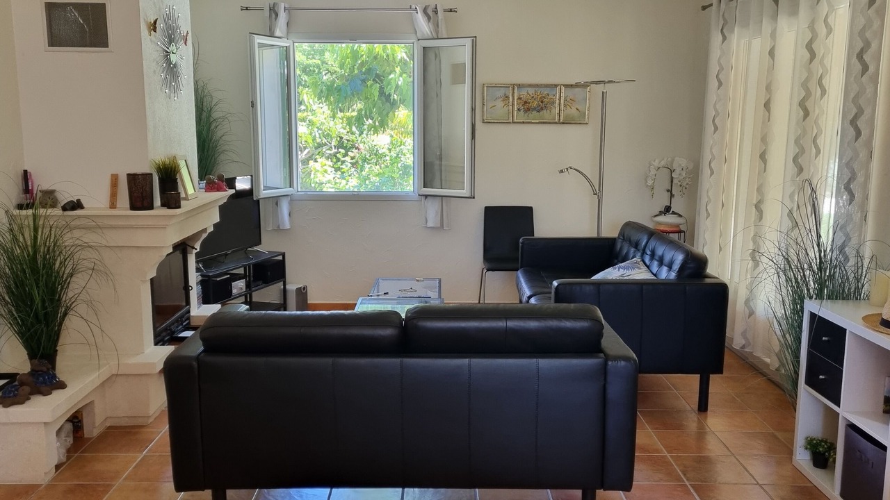 Photo of Livingroom in Mazan
