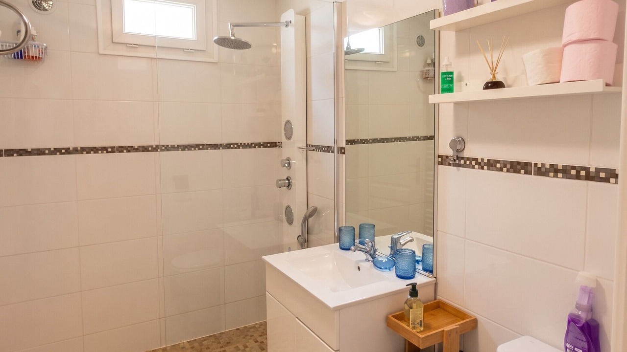 Photo of Bathroom in Paray-Vieille-Poste