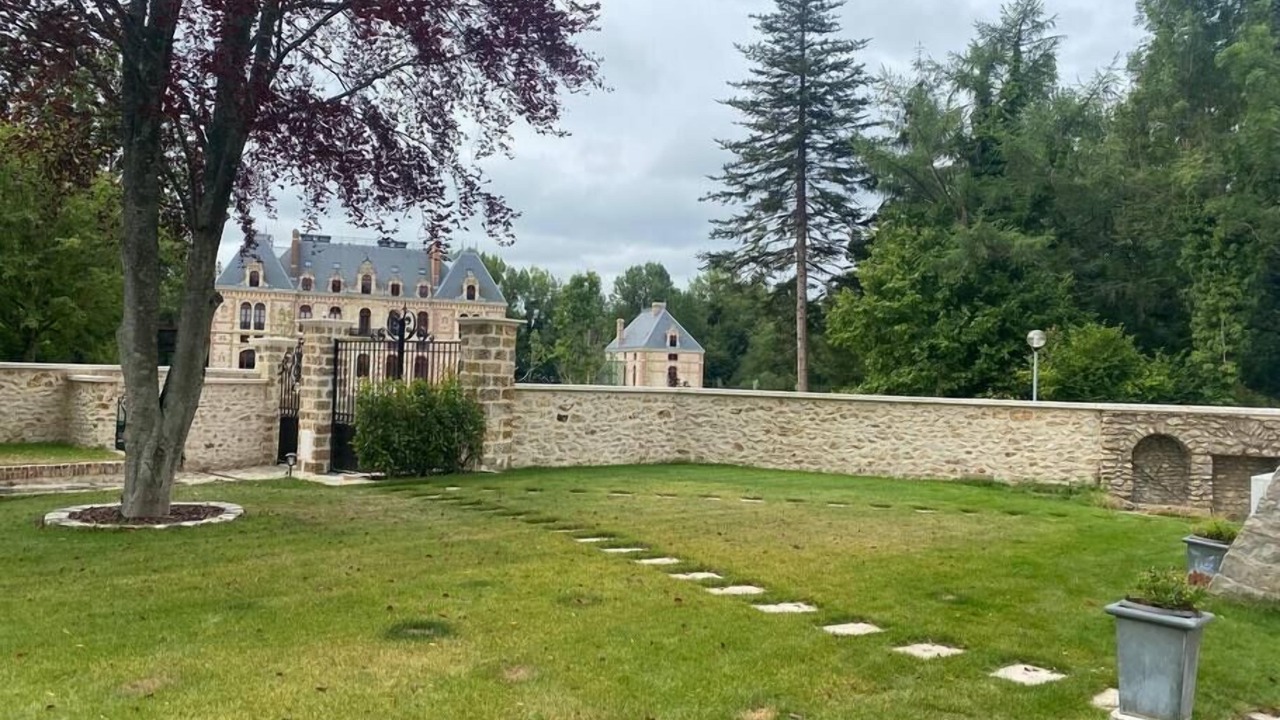 Photo of Outdoor in Bonnelles