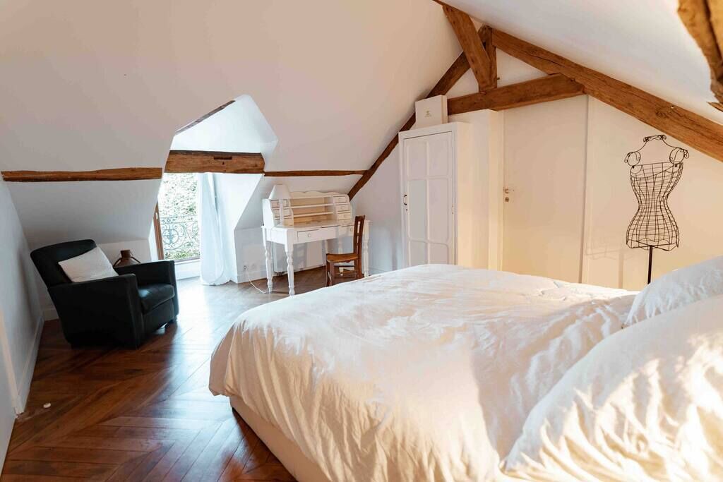 Photo of Bedroom in Bonnelles