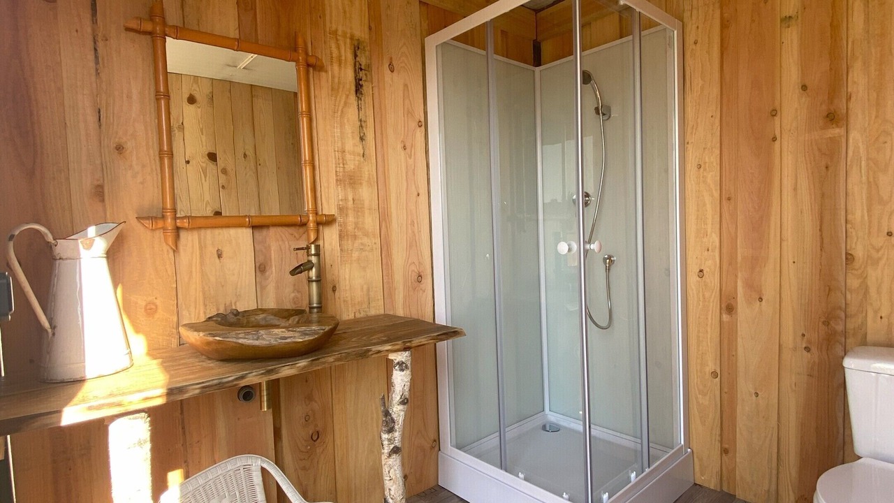 Photo of Bathroom in Thiel-sur-Acolin