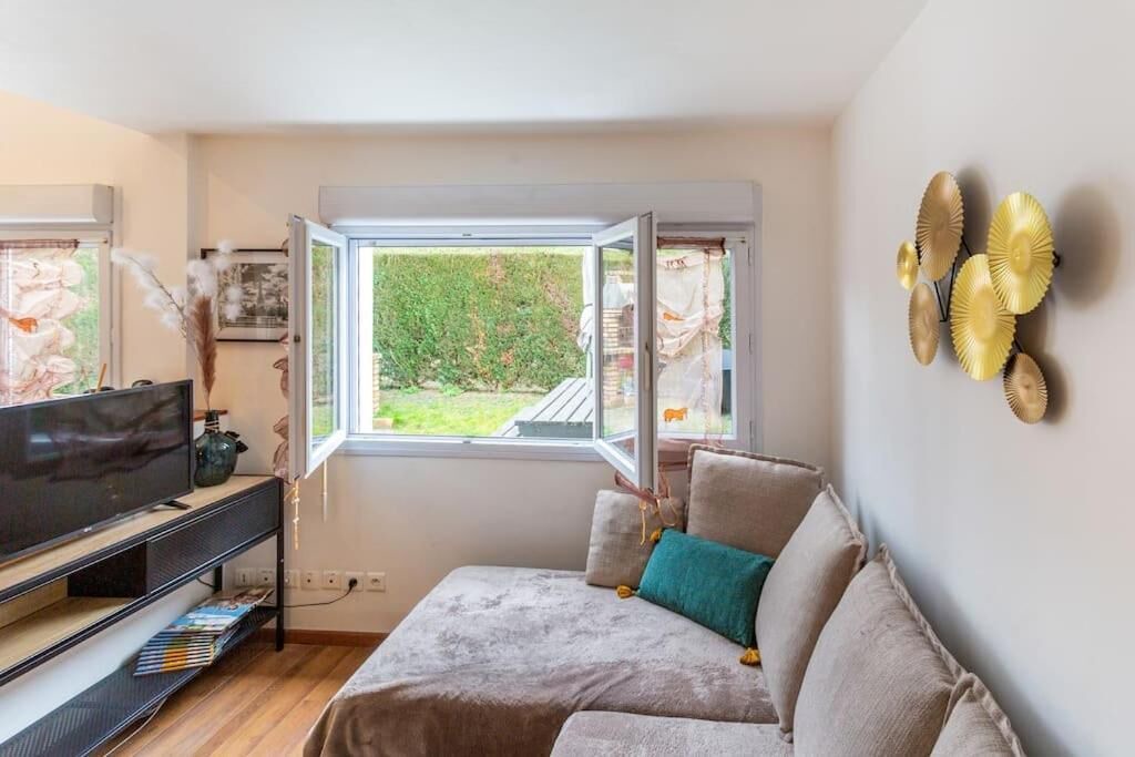 Photo of Livingroom in Saint-Michel-sur-Orge
