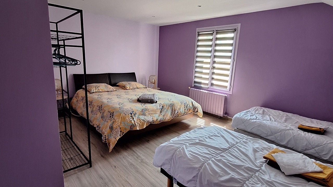 Photo of Bedroom in Verneuil