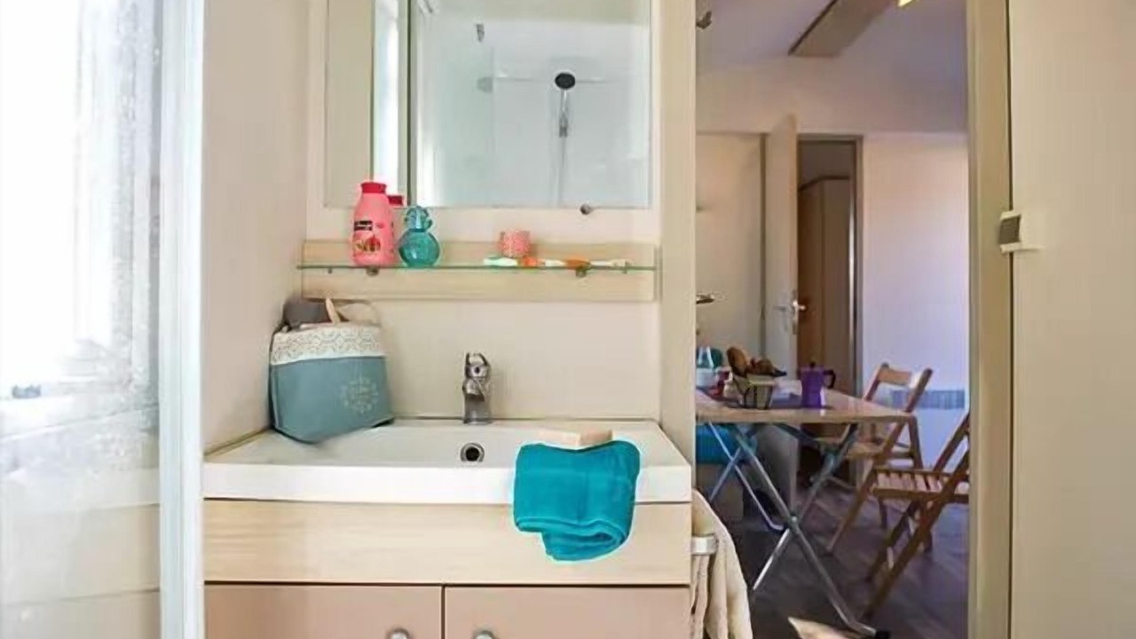 Photo of Bathroom in Saint-Cheron
