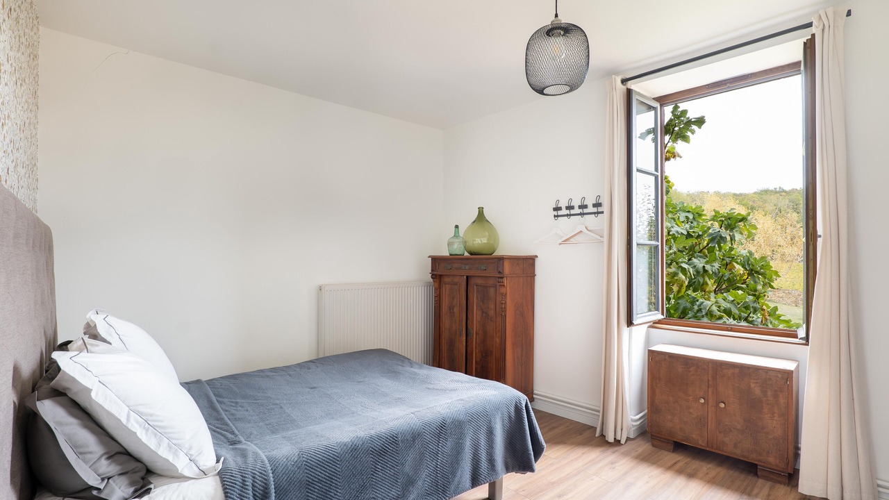 Photo of Bedroom in Massy