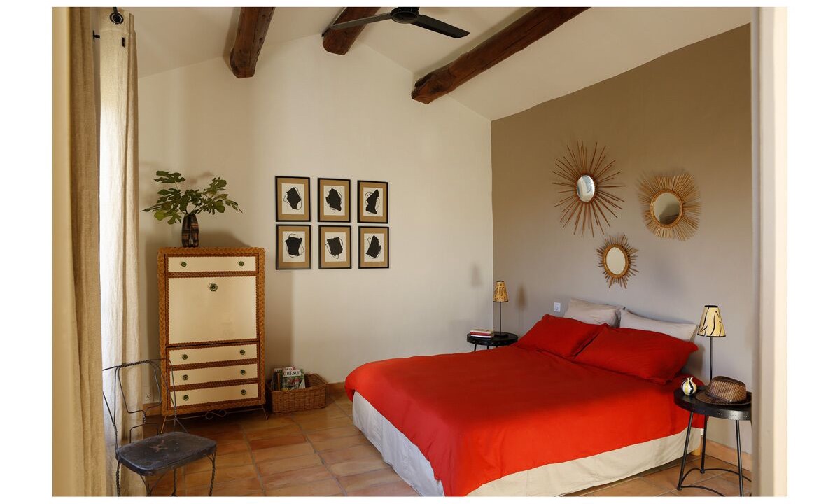 Photo of Bedroom in Beaumes-de-Venise