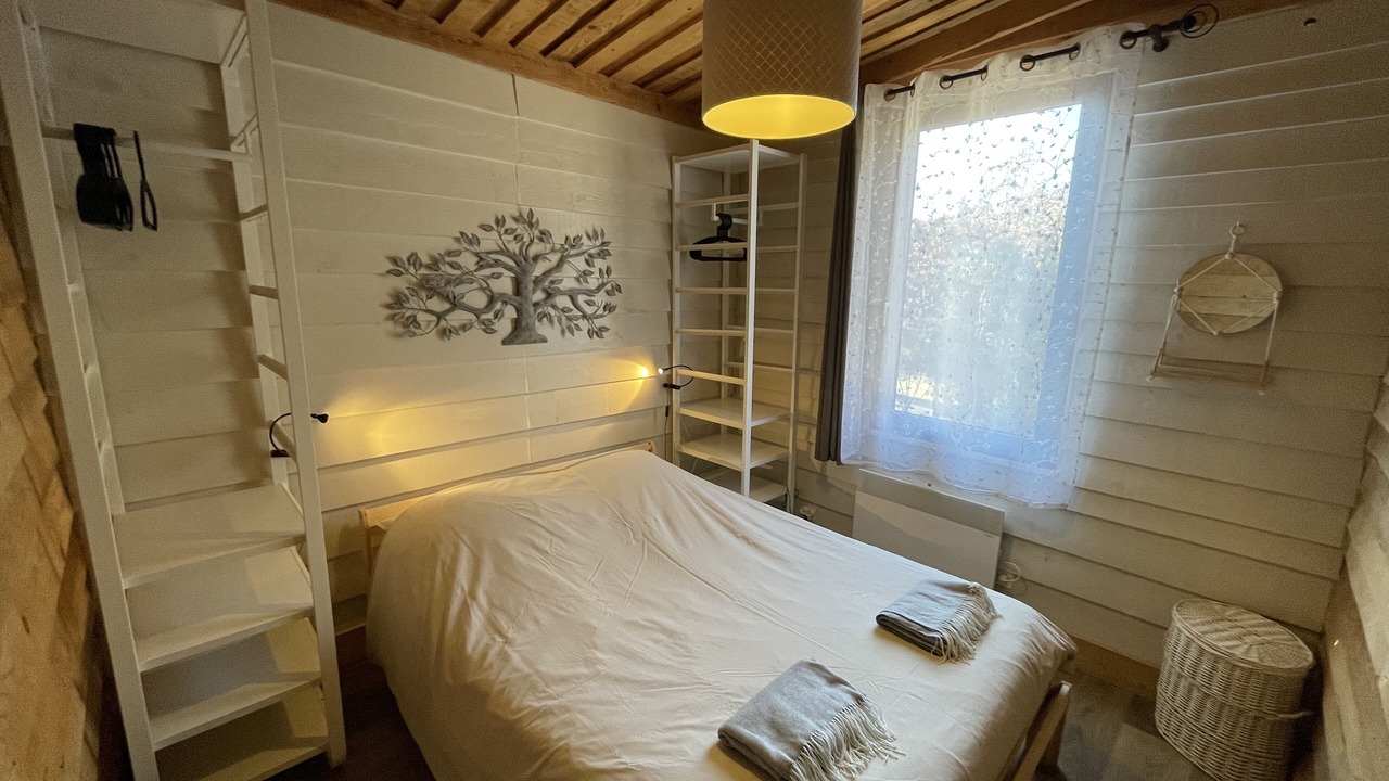 Photo of Bedroom in Arpavon