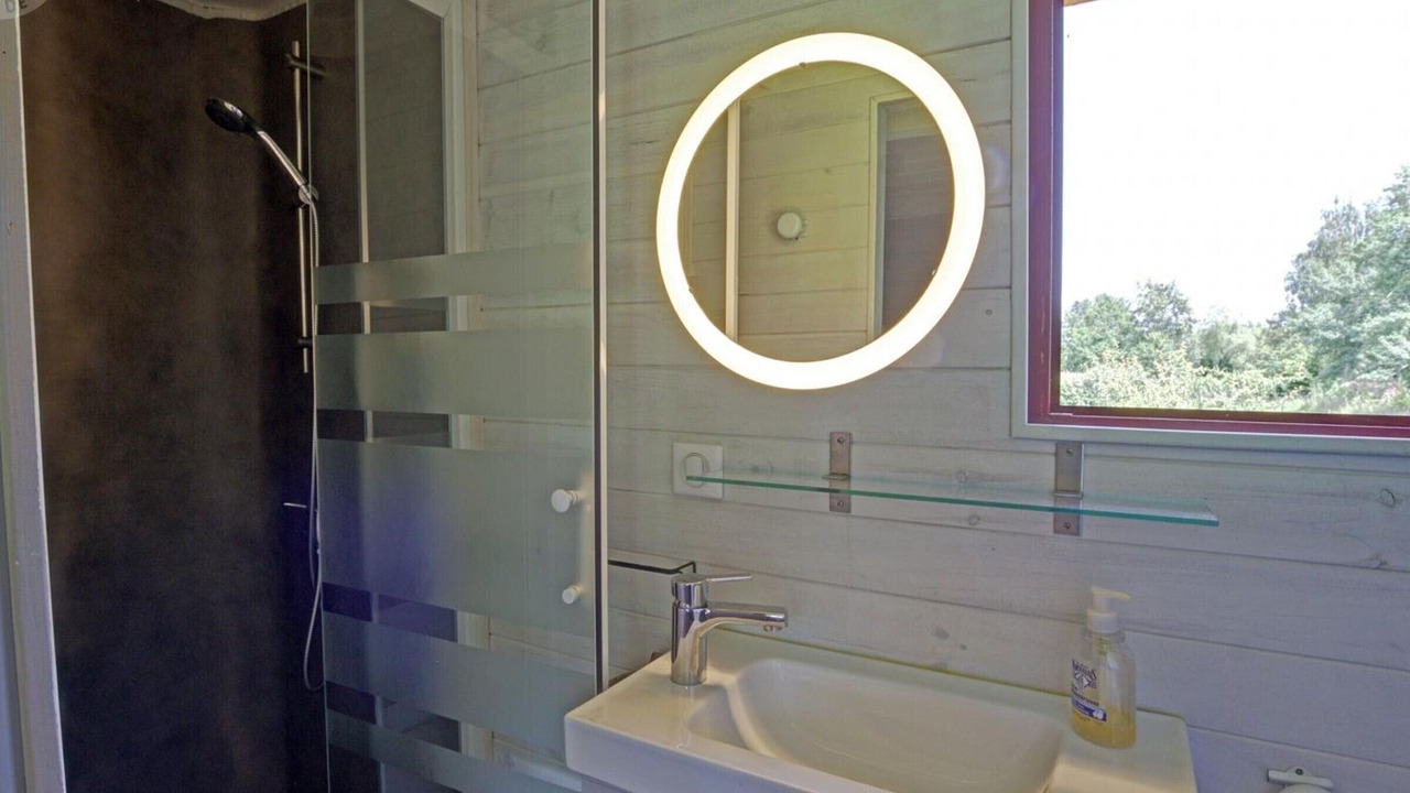 Photo of Bathroom in Ambierle