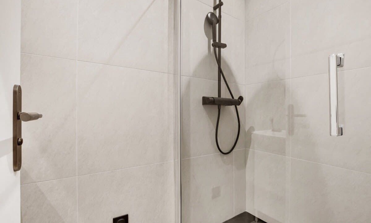 Photo of Bathroom in Quartier de la Salpetriere