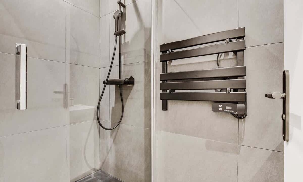 Photo of Bathroom in Quartier de la Salpetriere