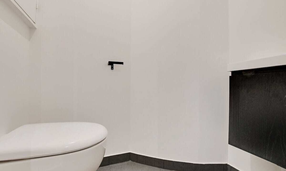 Photo of Bathroom in Quartier de la Salpetriere