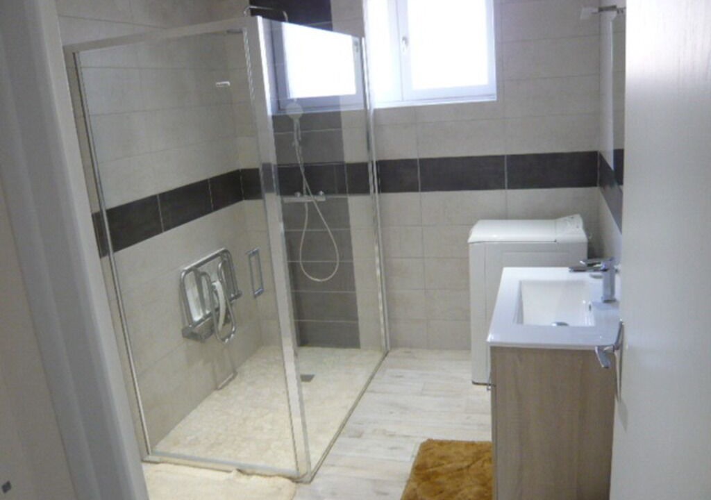 Photo of Bathroom in Chassy