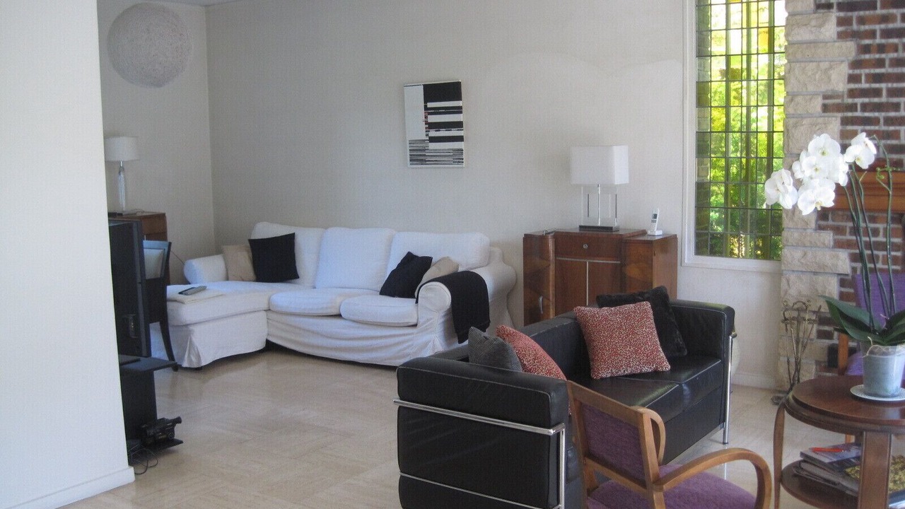 Photo of Livingroom in Sceaux