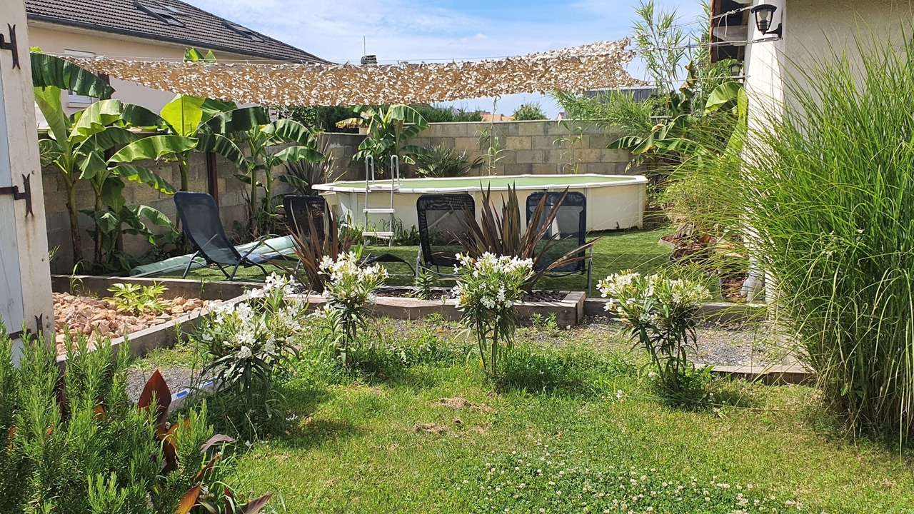 Photo of Outdoor in Saint-Marcel