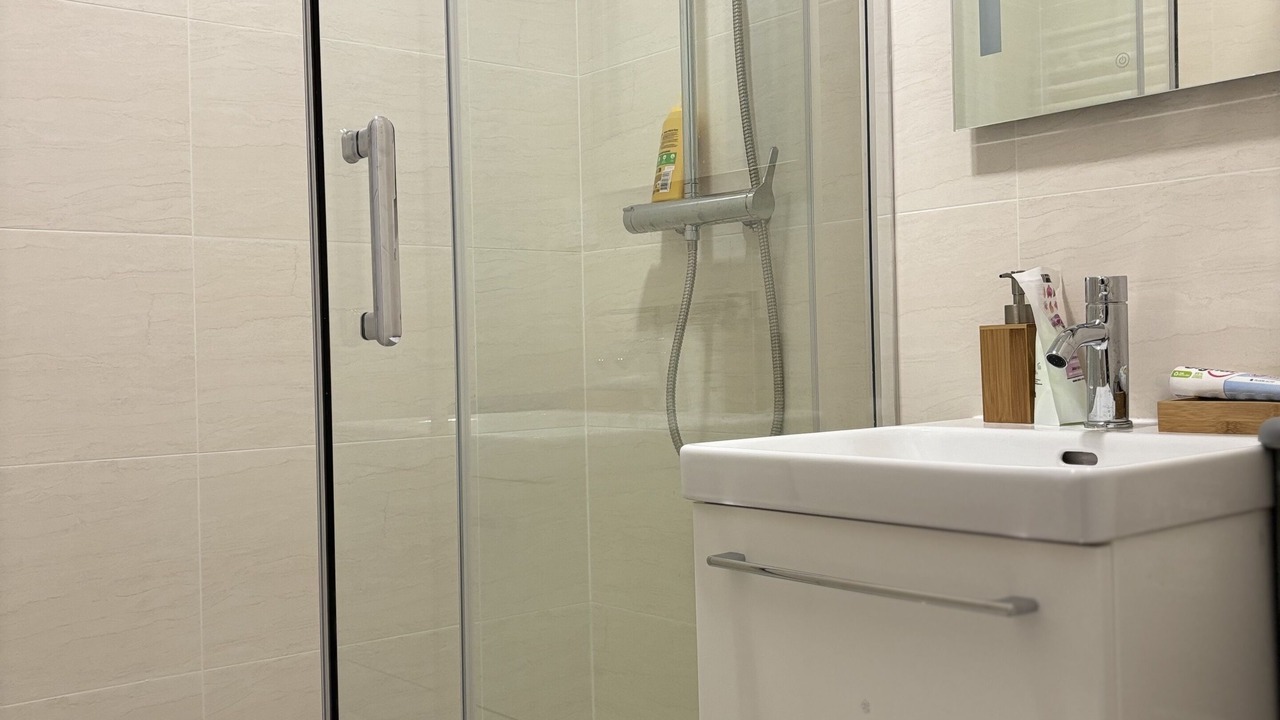 Photo of Bathroom in Orly