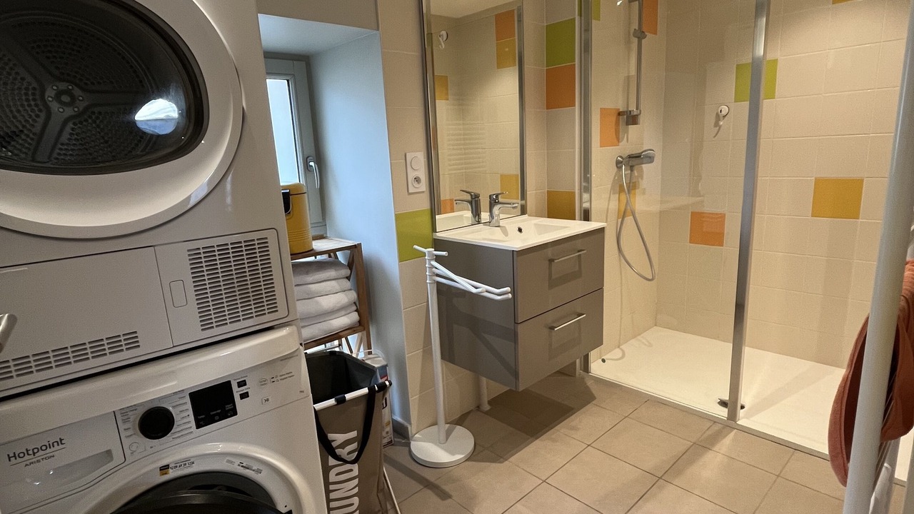 Photo of Bathroom in Saint-Clement-sur-Guye