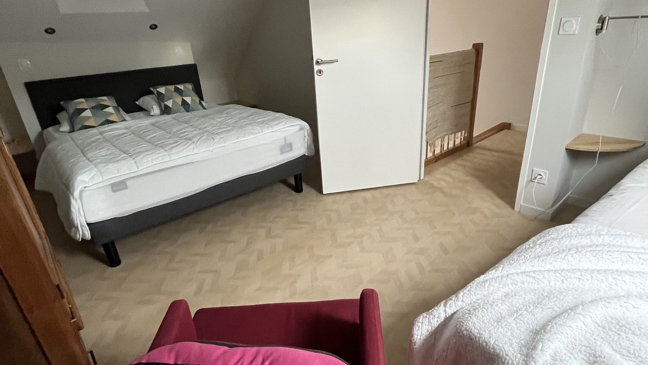 Photo of Bedroom in Saint-Clement-sur-Guye