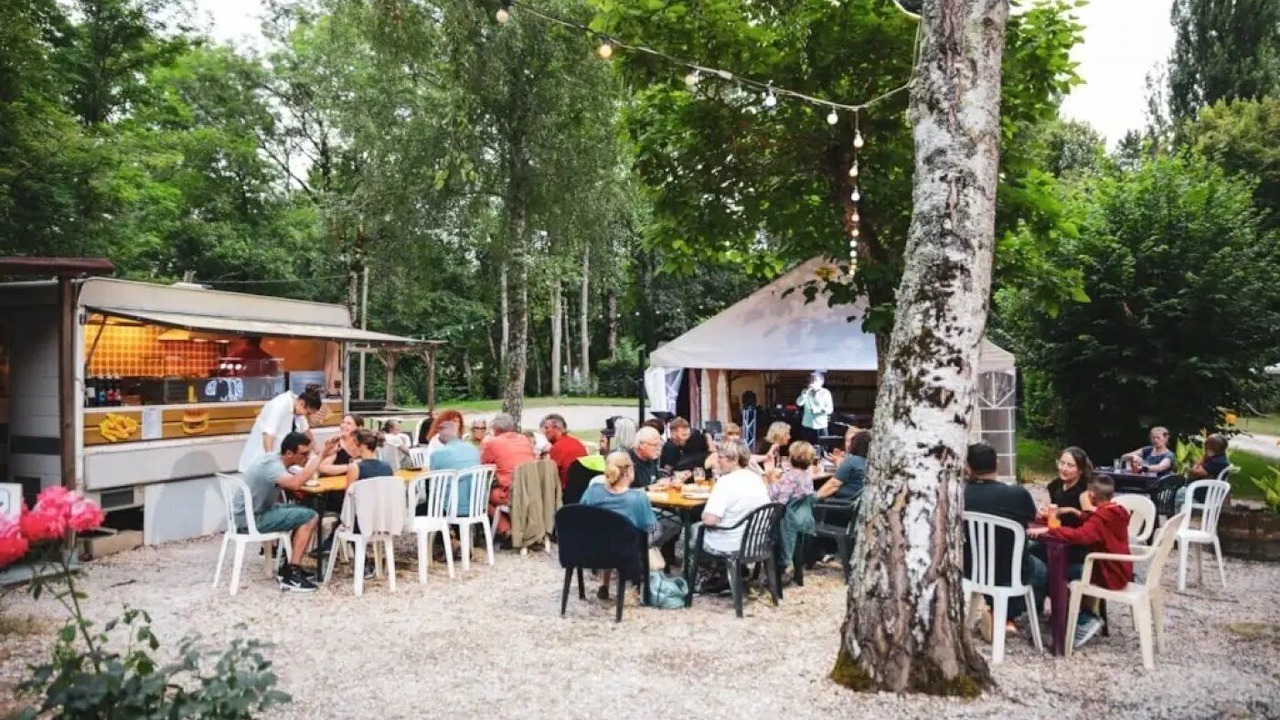 Photo of Outdoor in Le Change