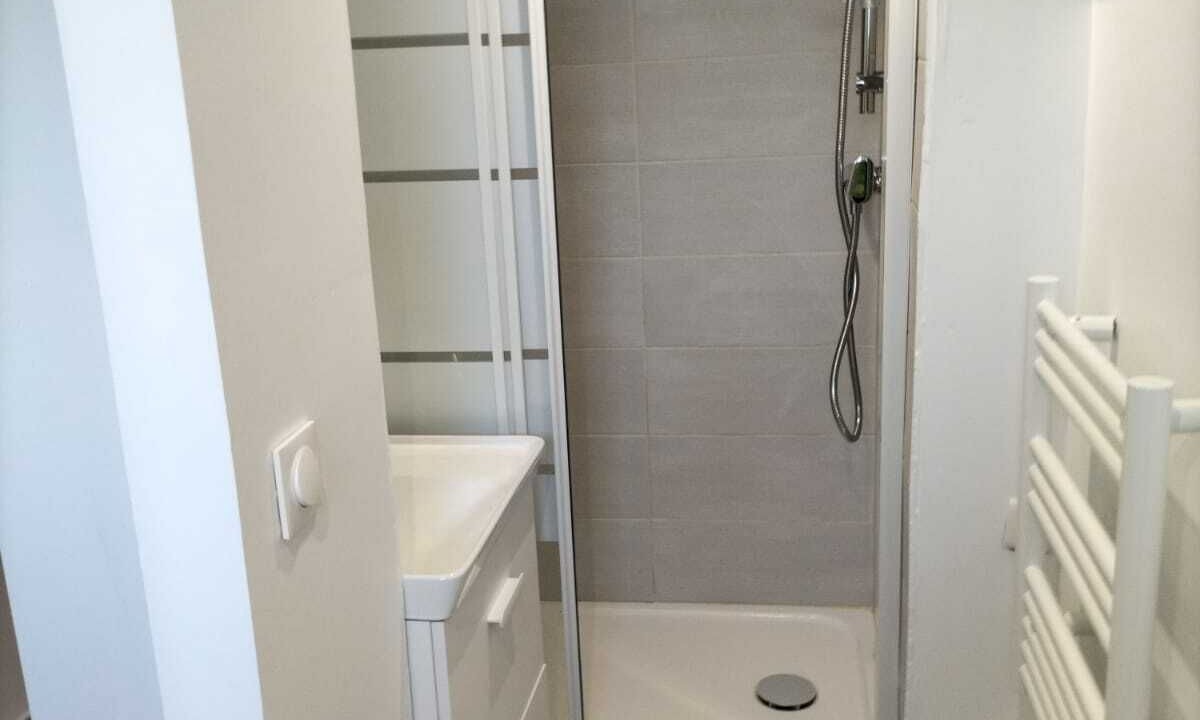 Photo of Bathroom in Antony